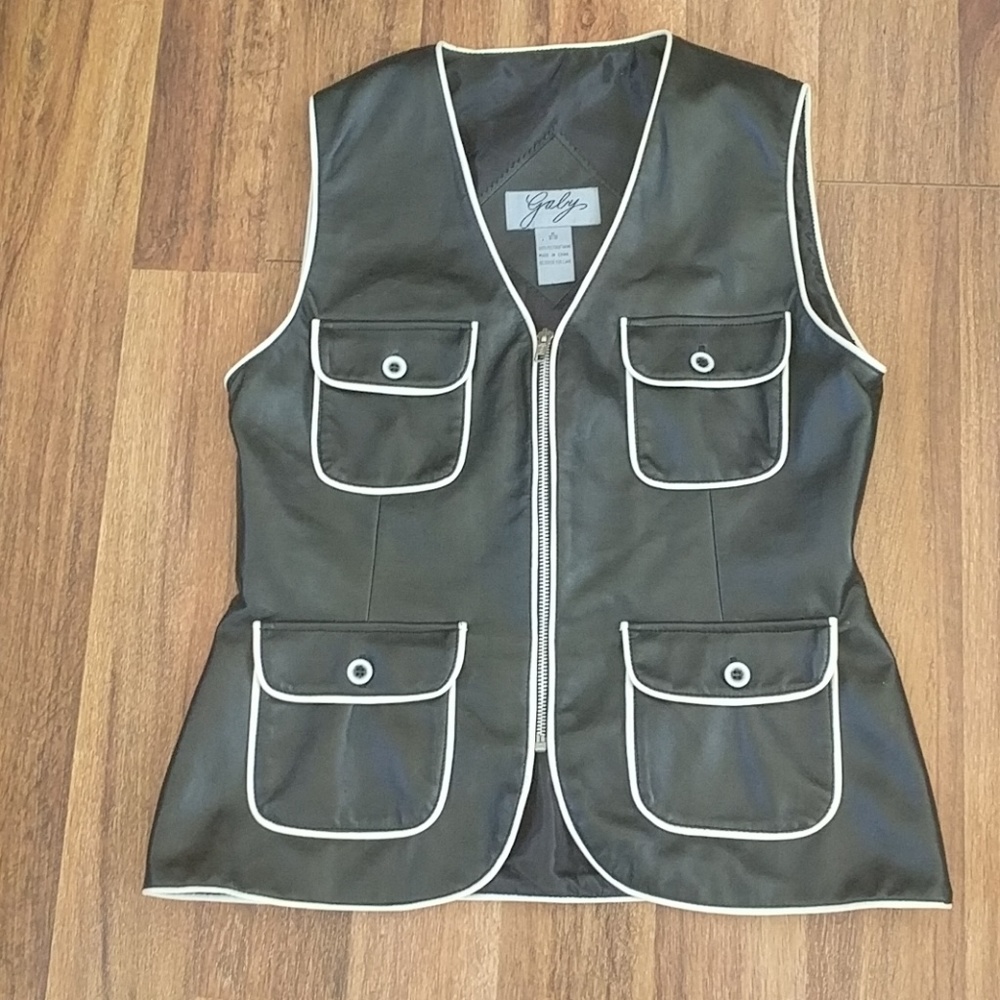 Galy black zip up fest